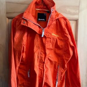 Bench light jacket size XL fits more like a large/medium